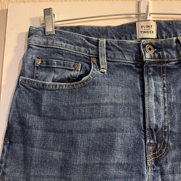 Flint and Tinder Made in USA Men’s Straight Fit Jean Denim Pant Blue Size 32x32 - Picture 3 of 6